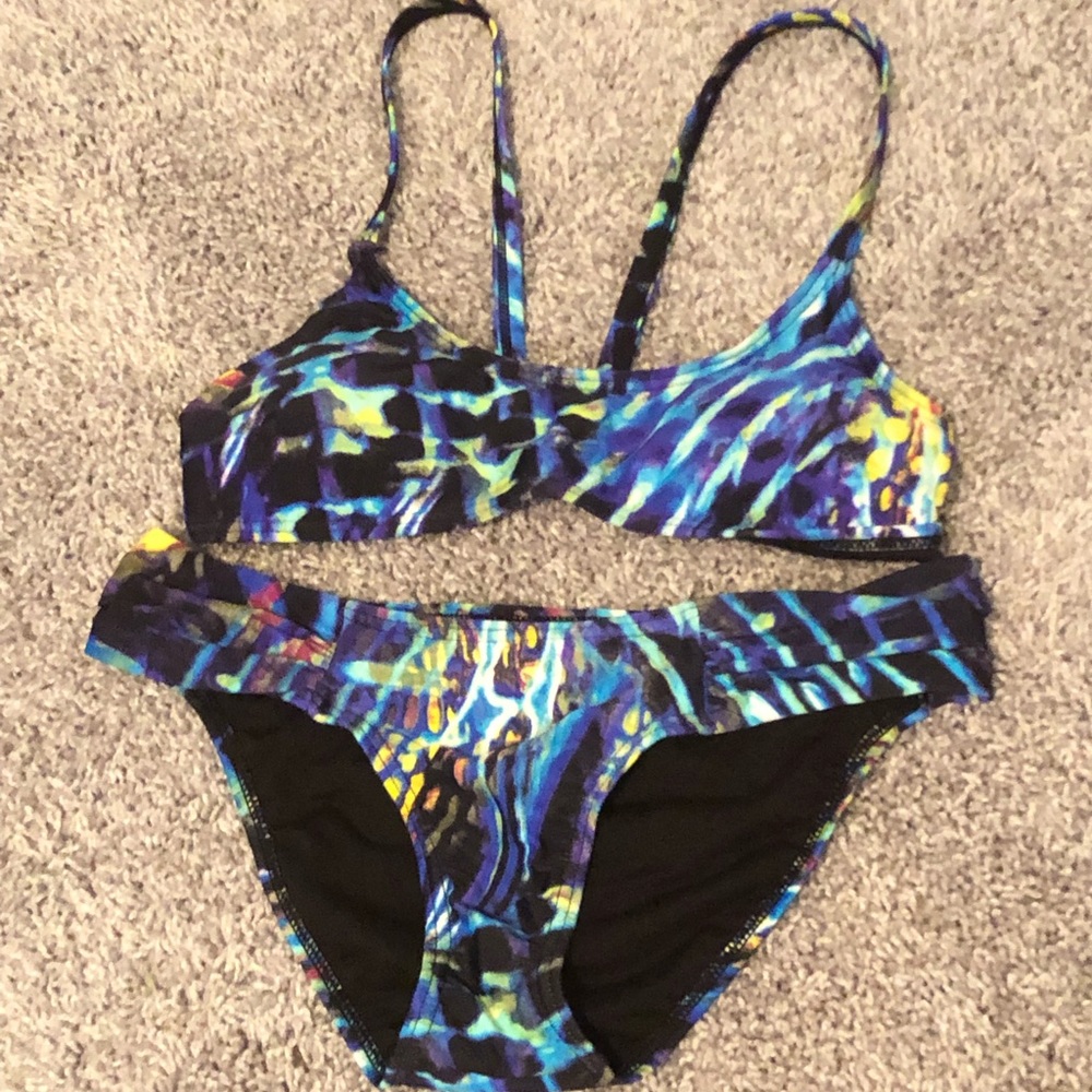 2 PIECE BIKINI SET
